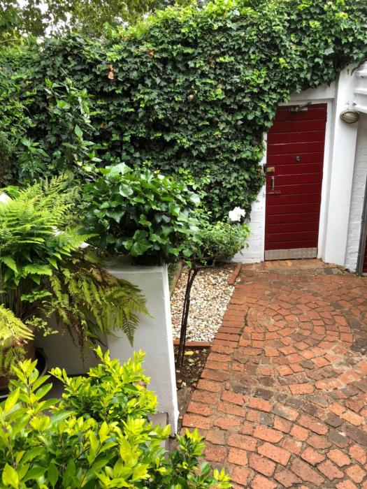 life on 3rd guesthouse