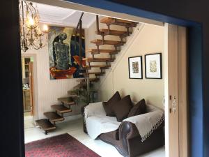 life on 3rd guesthouse