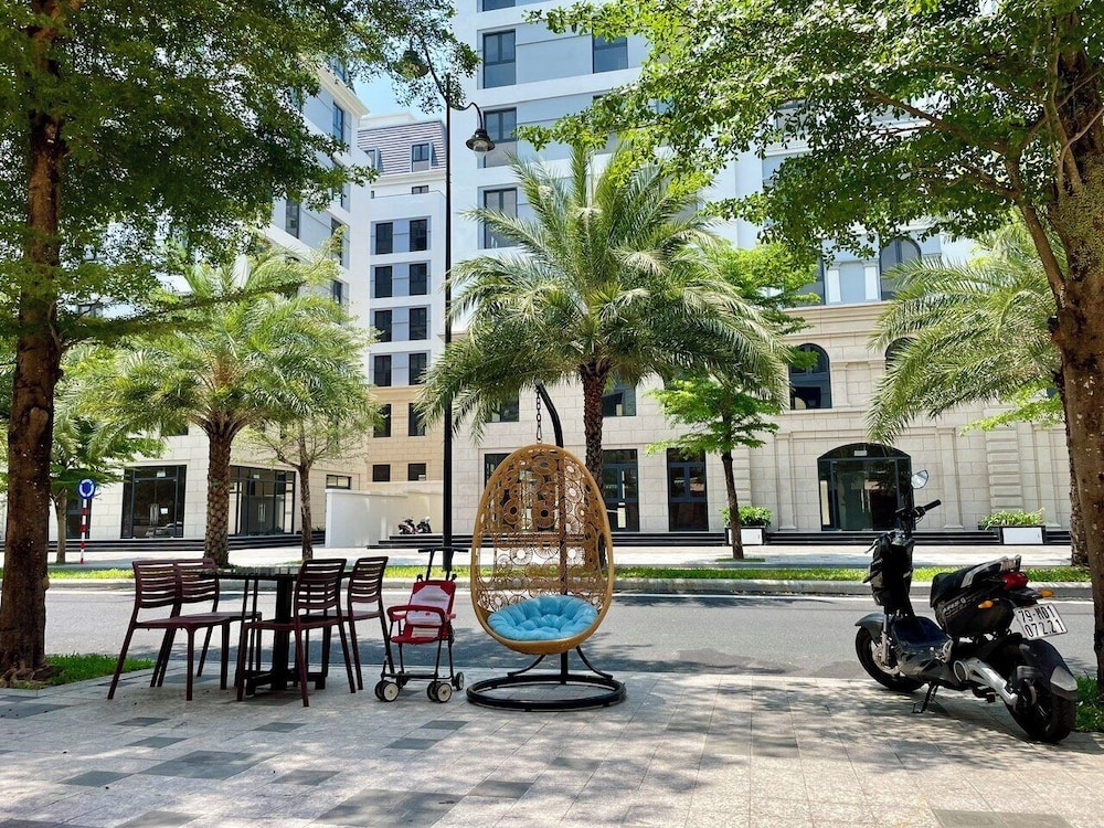 teddy 108 homestay and cafe grand world phu quoc