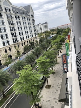 teddy 108 homestay and cafe grand world phu quoc