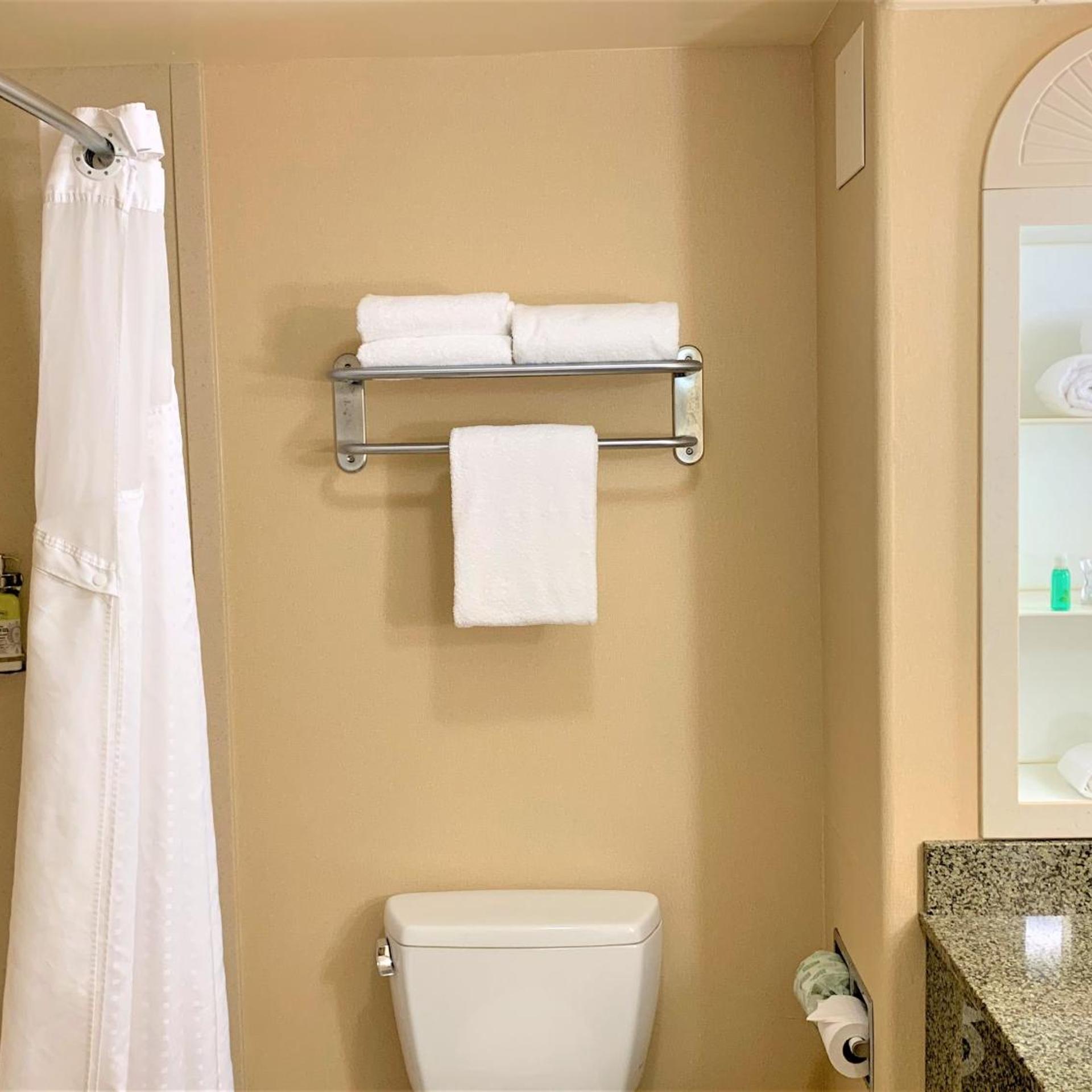 holiday inn express hotel and suites fresno northwest herndon by ihg