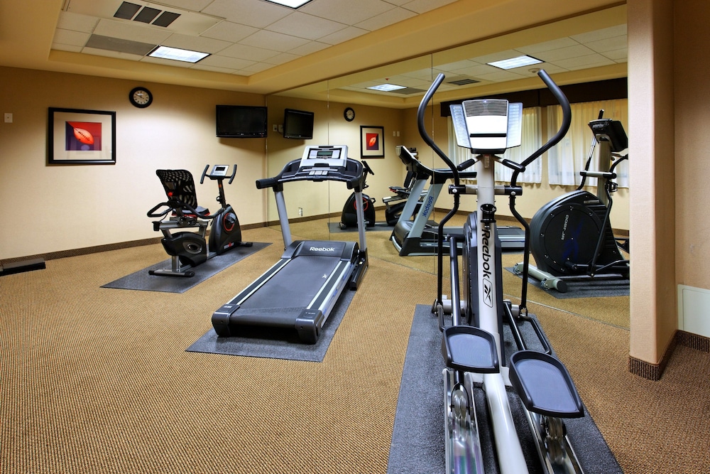 holiday inn express hotel and suites fresno northwest herndon by ihg