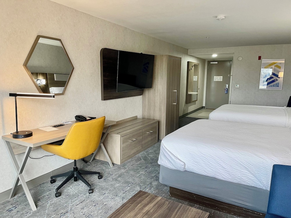holiday inn express hotel and suites fresno northwest herndon by ihg