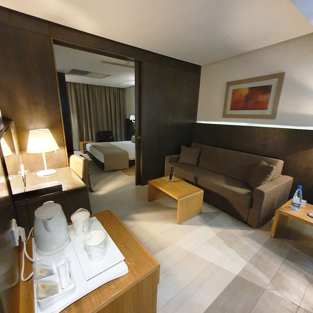 hotel belvedere fourati