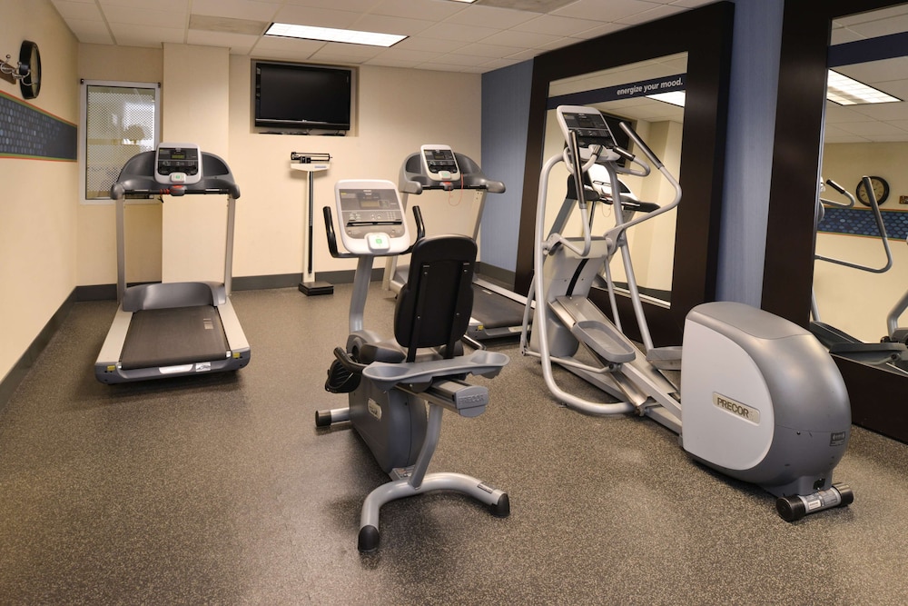 hampton inn and suites salisbury fruitland