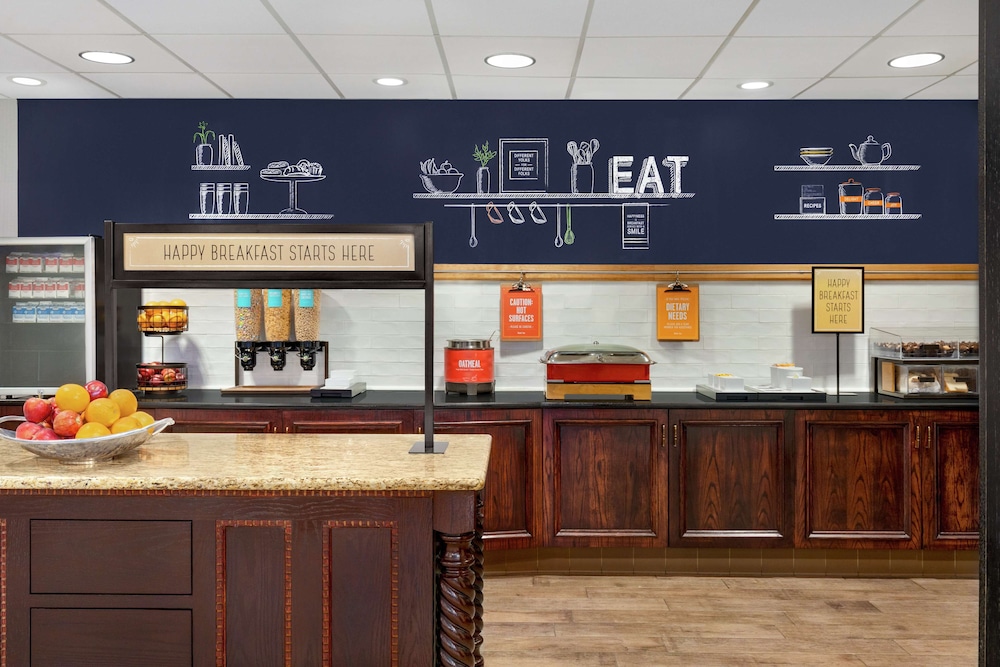 hampton inn and suites salisbury fruitland