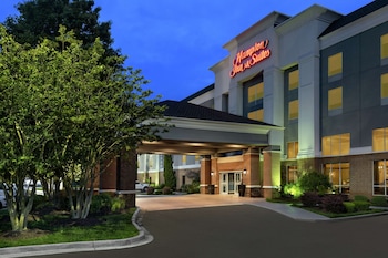 hampton inn and suites salisbury fruitland