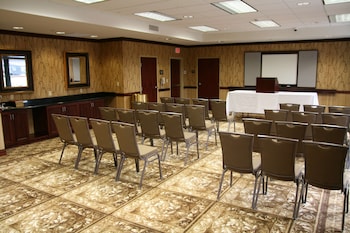 hampton inn and suites salisbury fruitland