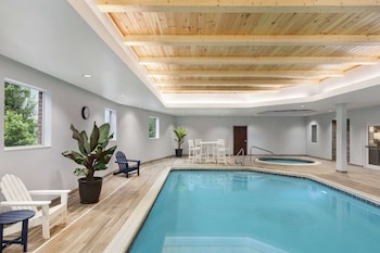 hampton inn and suites salisbury fruitland