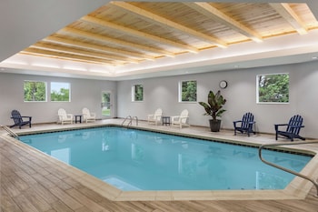 hampton inn and suites salisbury fruitland