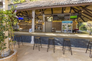 lets hyde pattaya resort and villas