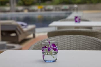 lets hyde pattaya resort and villas