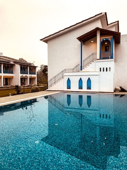 arch the baakhli resort