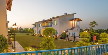 arch the baakhli resort