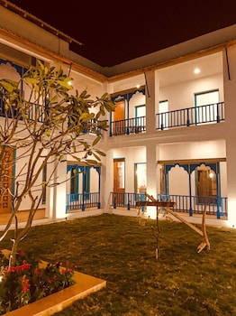 arch the baakhli resort