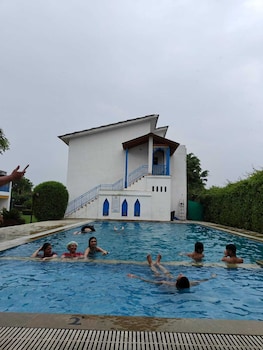 arch the baakhli resort