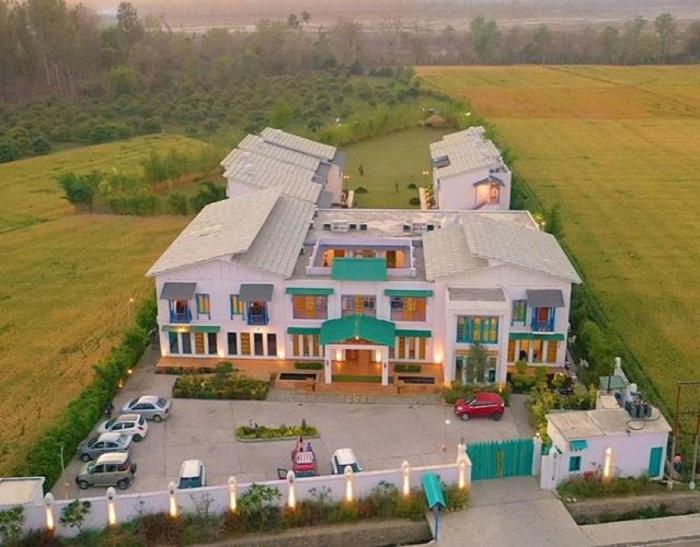 arch the baakhli resort