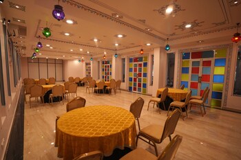 The Biletha Bagh,,3 star