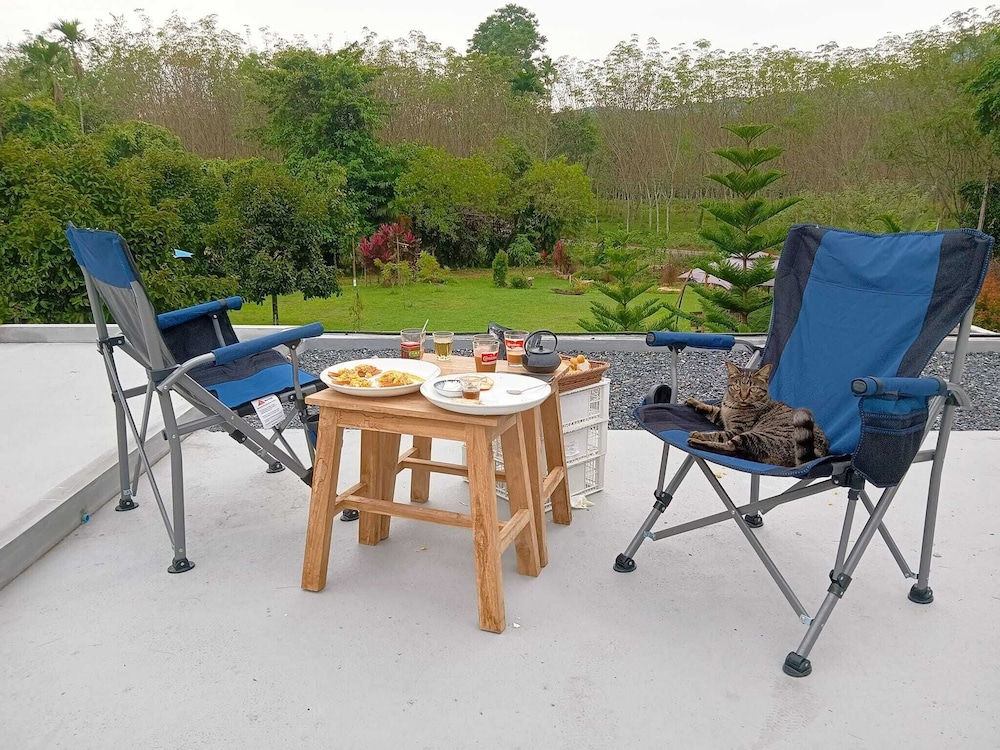 phrom khiri