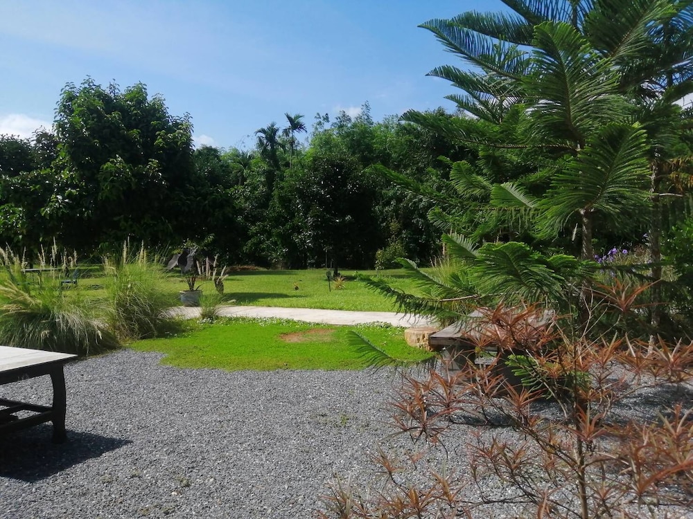 phrom khiri