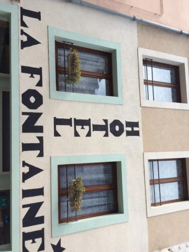 hotel la fontaine