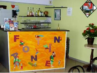 hotel la fontaine