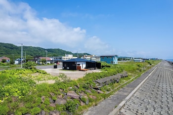 the ocean vista