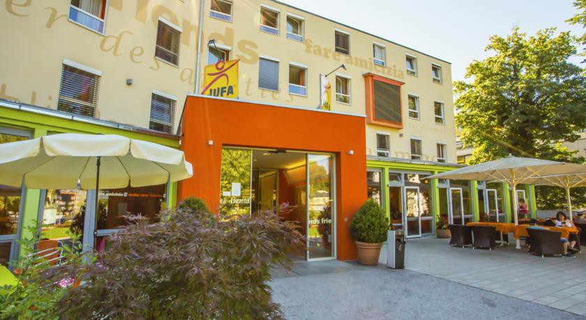 jufa hotel salzburg
