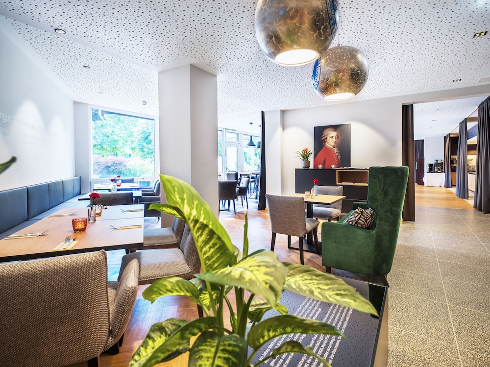 jufa hotel salzburg
