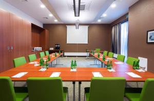hampton by hilton gdansk airport