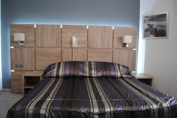 hotel jeanne darc