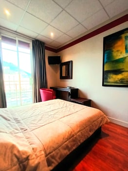 hotel jeanne darc