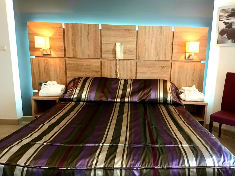 hotel jeanne darc