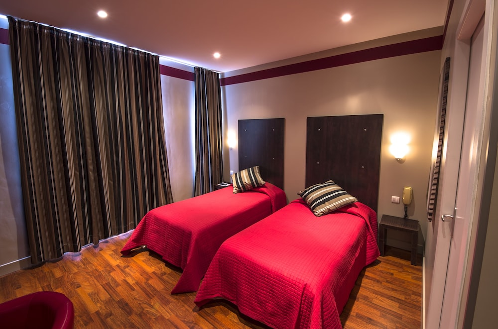 hotel jeanne darc
