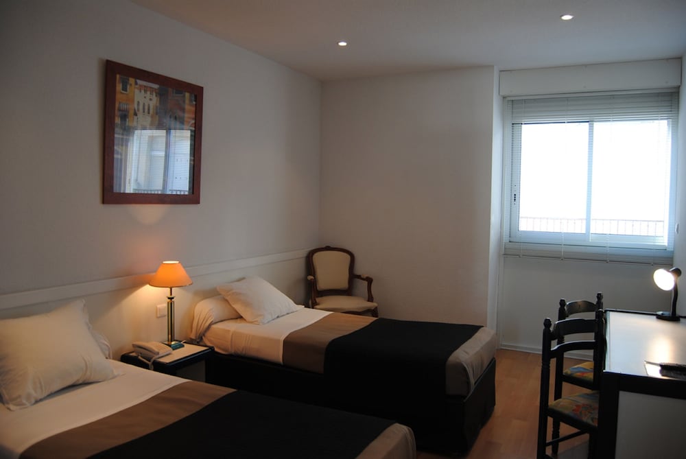 hotel jeanne darc