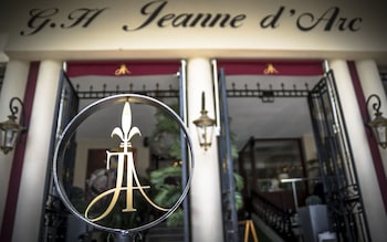 hotel jeanne darc