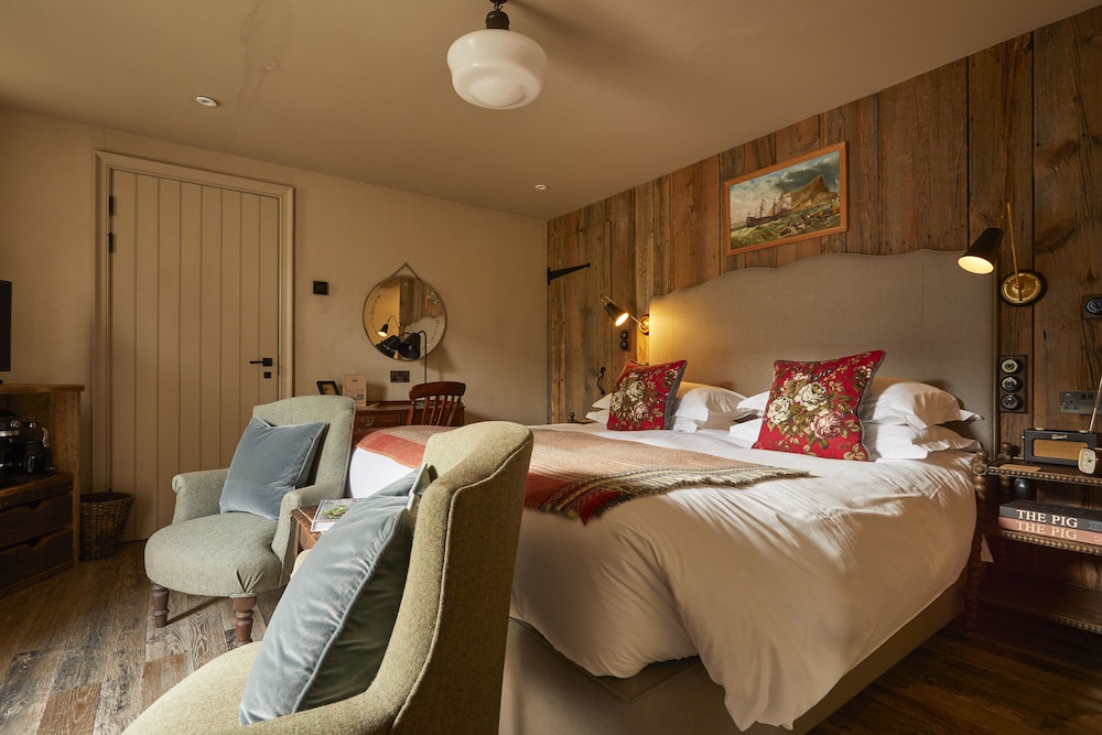 the pig at harlyn bay cornwall