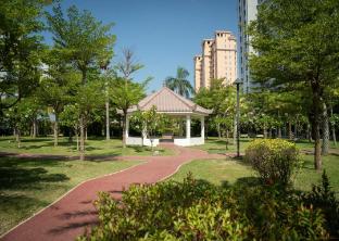 the q residence vientiane