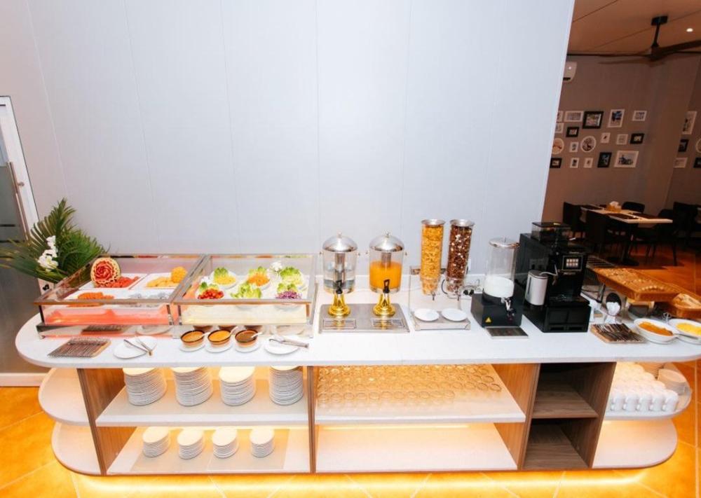 the q residence vientiane