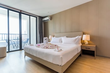 the q residence vientiane