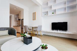 the q residence vientiane