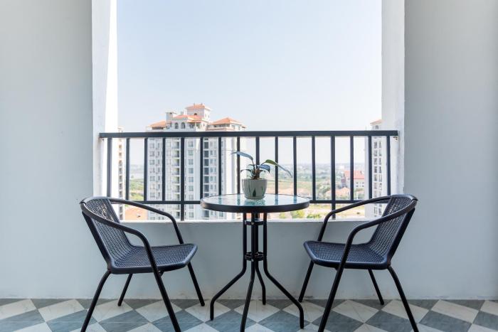 the q residence vientiane