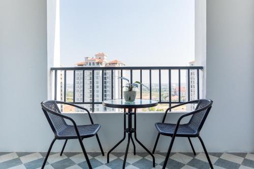 the q residence vientiane