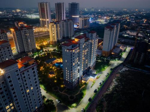 the q residence vientiane
