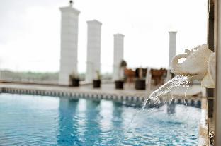 lake view hotel revaas