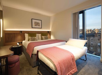 the resident edinburgh