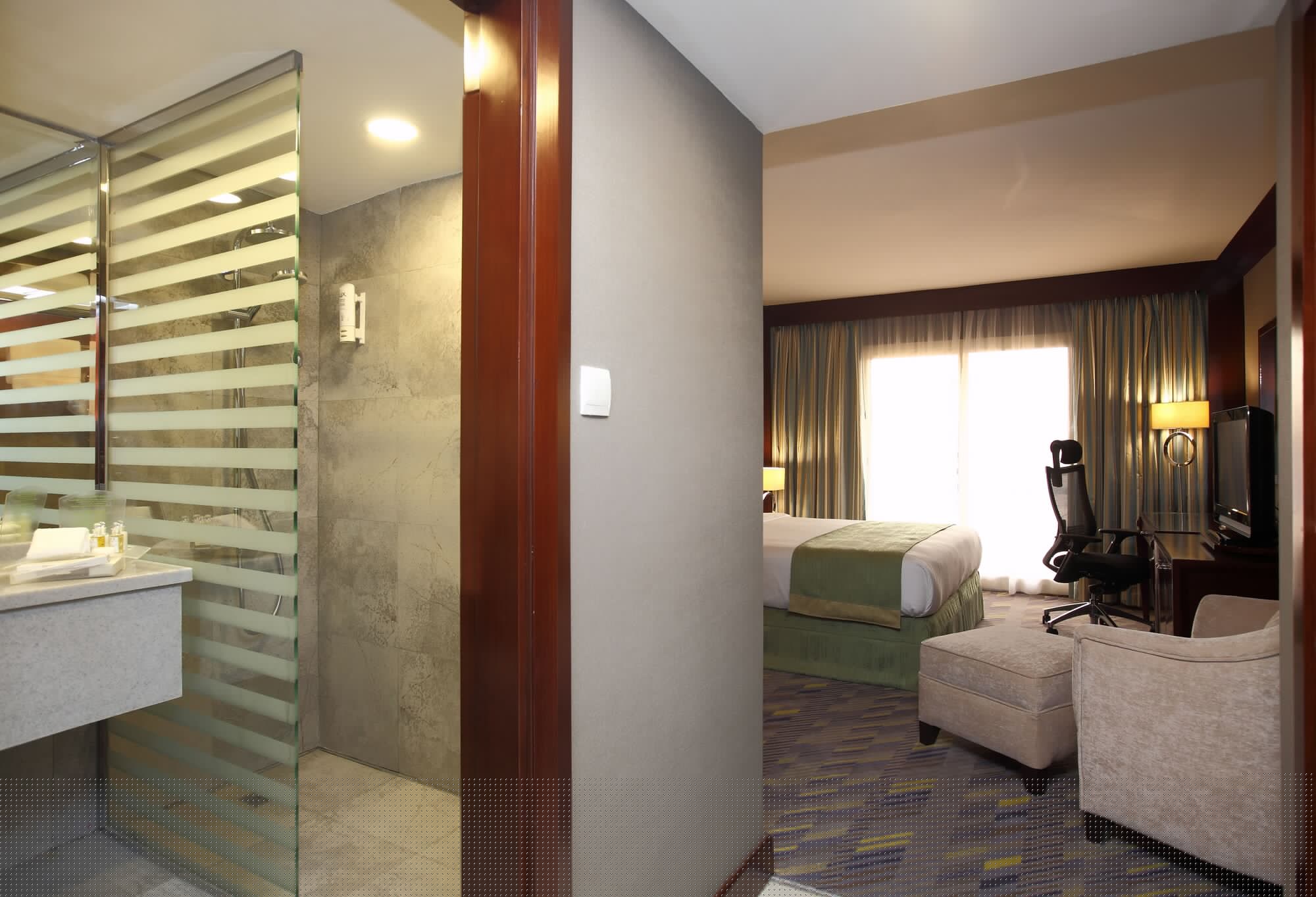 holiday inn al khobar corniche by ihg