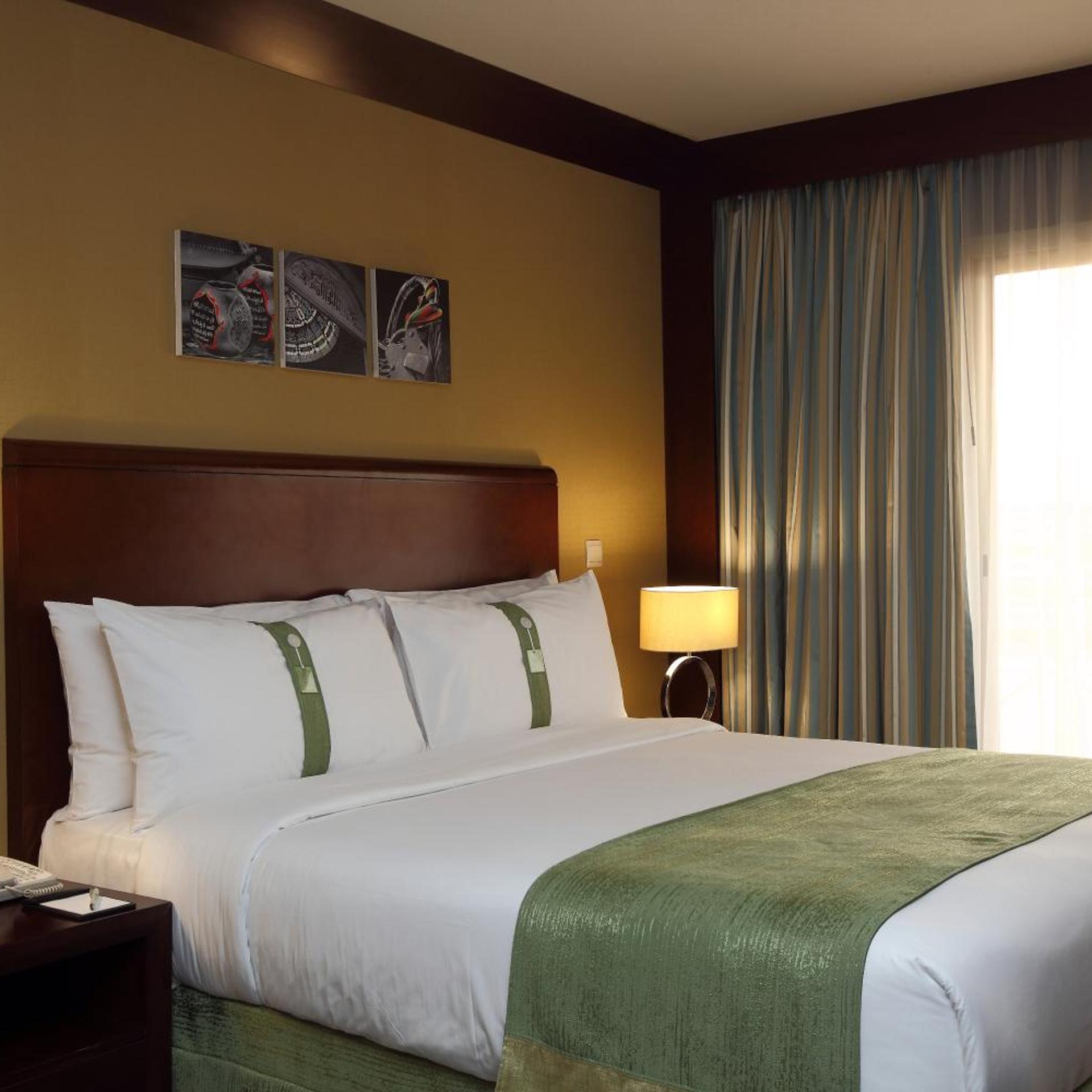 holiday inn al khobar corniche by ihg