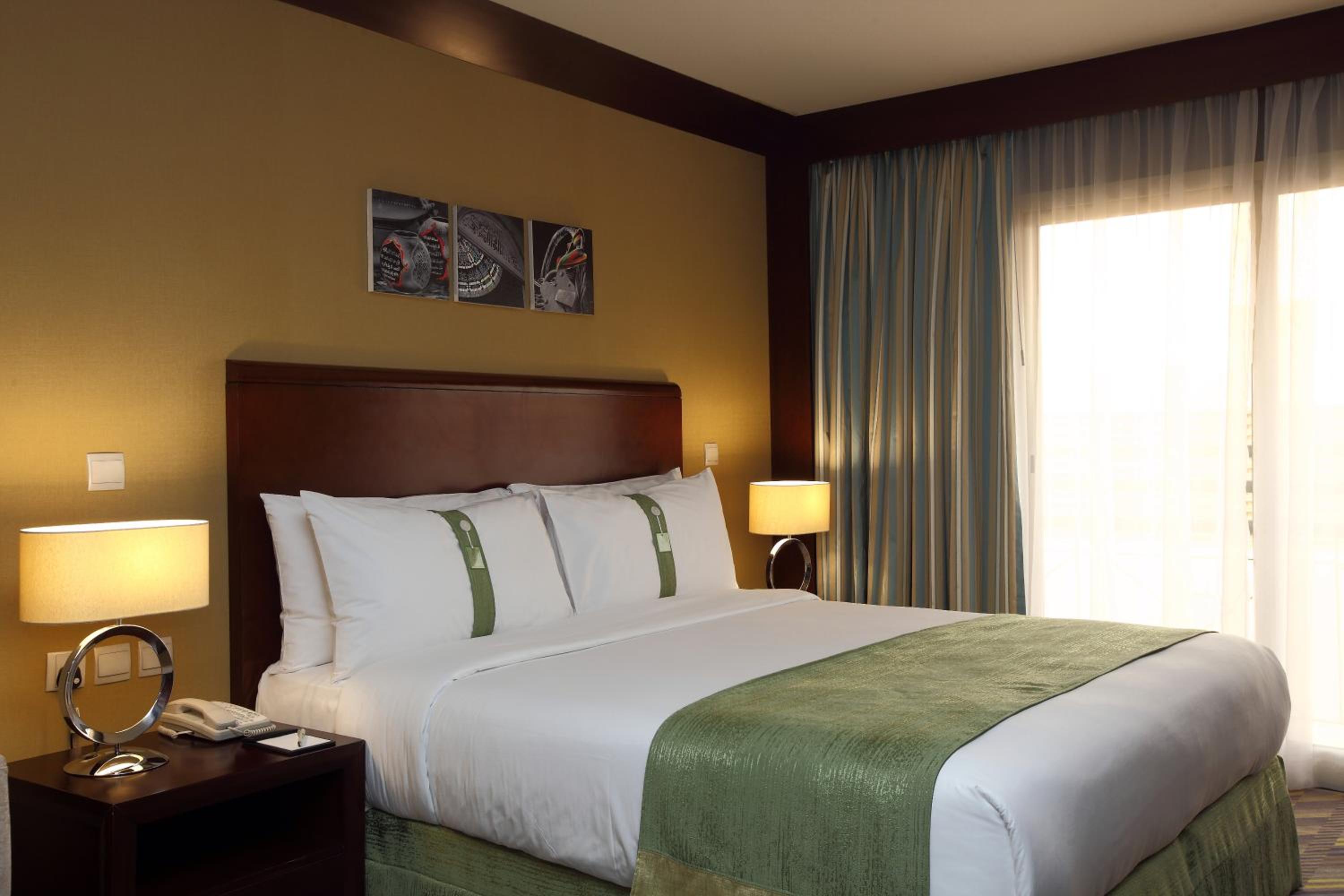 holiday inn al khobar corniche by ihg