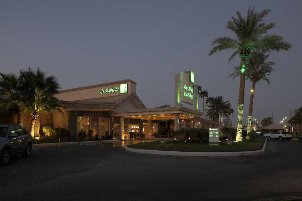 holiday inn al khobar corniche by ihg